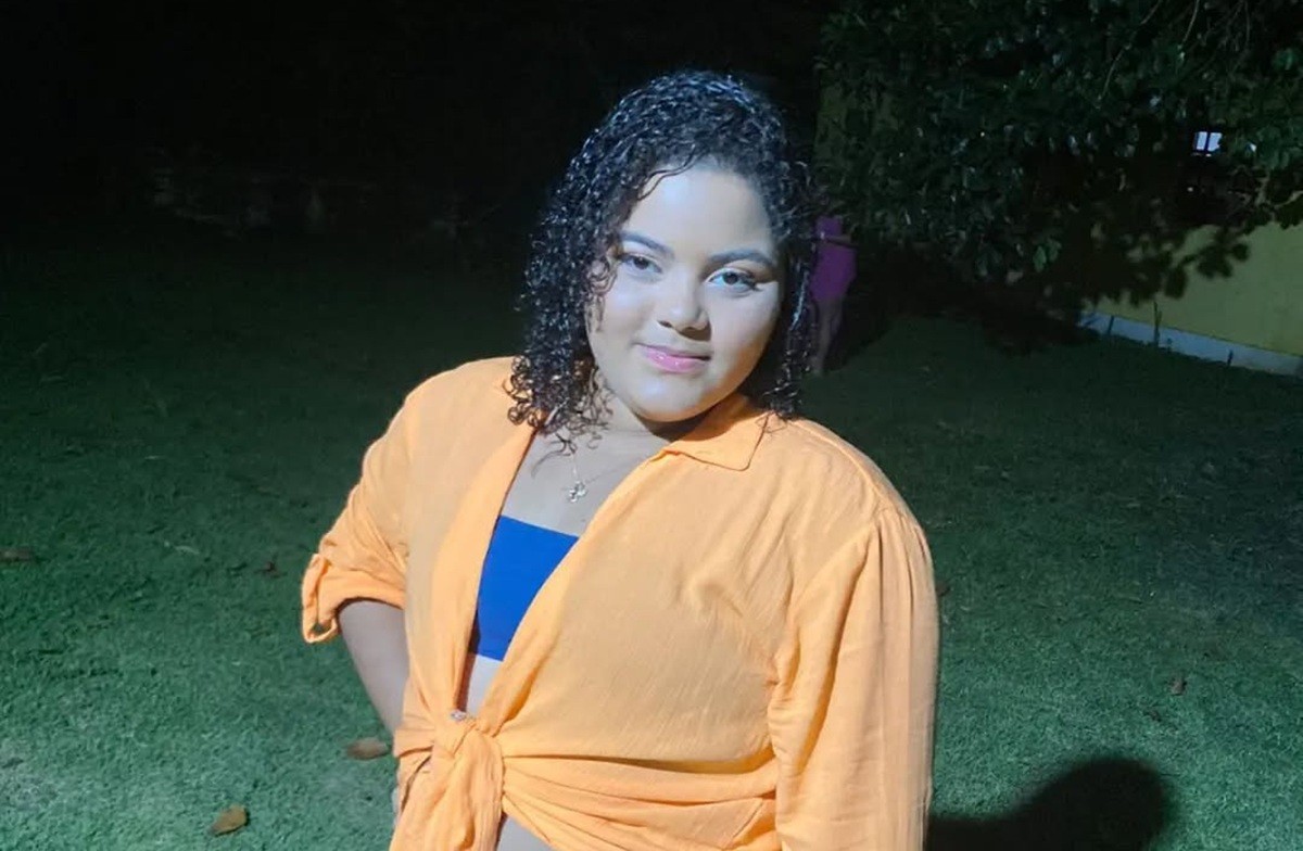 Confeiteira é encontrada morta dentro da casa do ex-companheiro; homem é preso por feminicídio