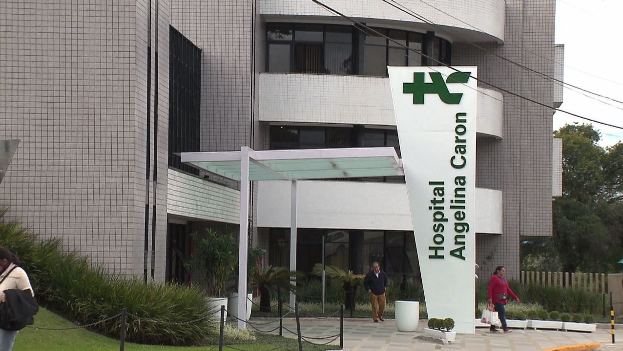 Médica que dirigia UTI pediátrica é denunciada pela morte de 6 crianças no Paraná e vai responder por homicídio culposo