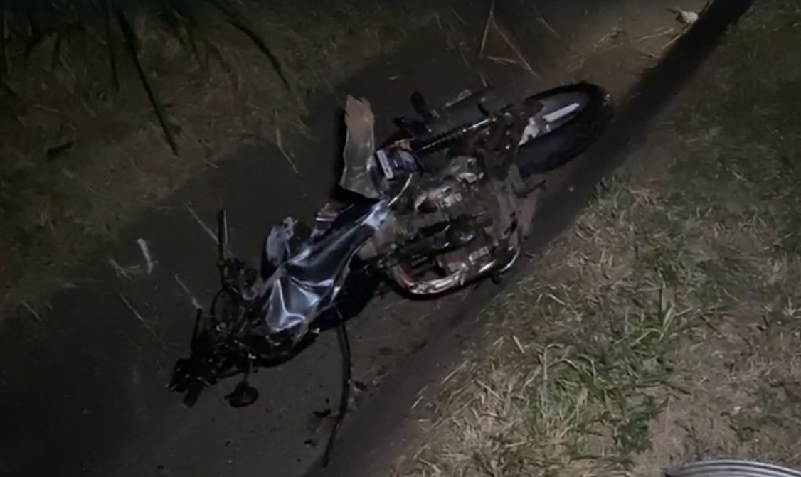 Casal morre após moto ser atingida por carro que fazia ultrapassagem em rodovia de Limeira