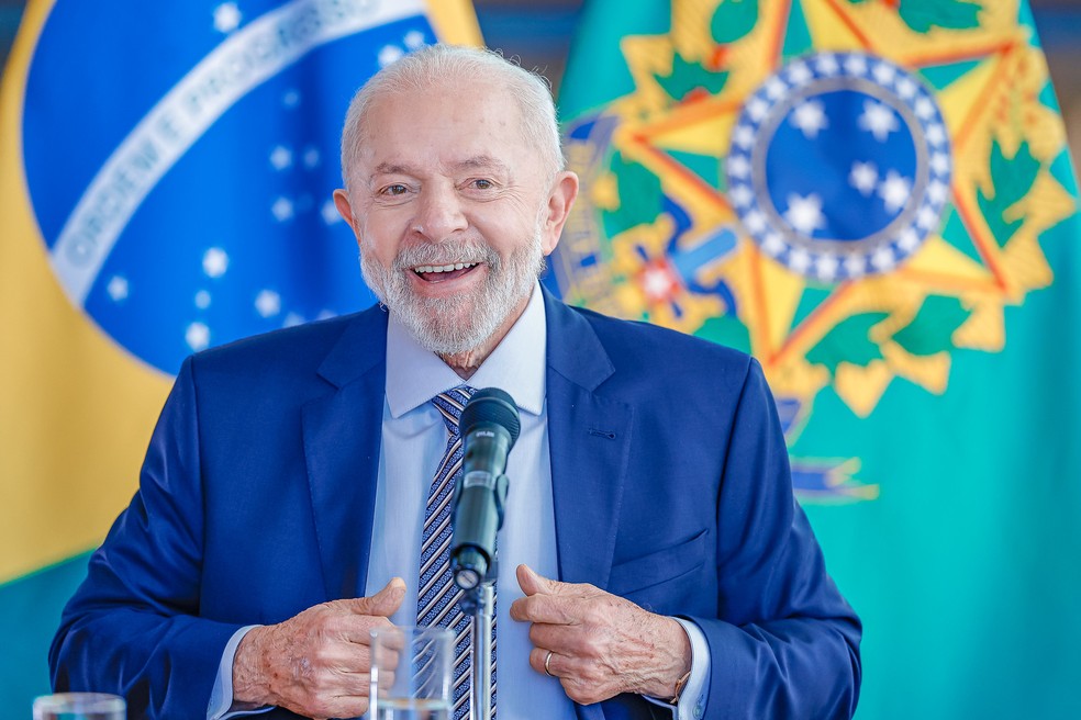 TCU libera Lula de devolver rel&oacute;gio de luxo que ganhou em 2005 e abre  brecha sobre presentes na gest&atilde;o Bolsonaro | Pol&iacute;tica | G1