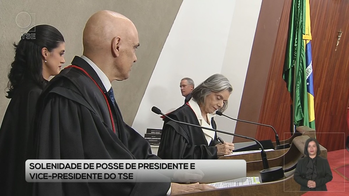 Contra o vírus da mentira, há o remédio da informação séria', diz Cármen  Lúcia ao tomar posse no TSE | Política | G1