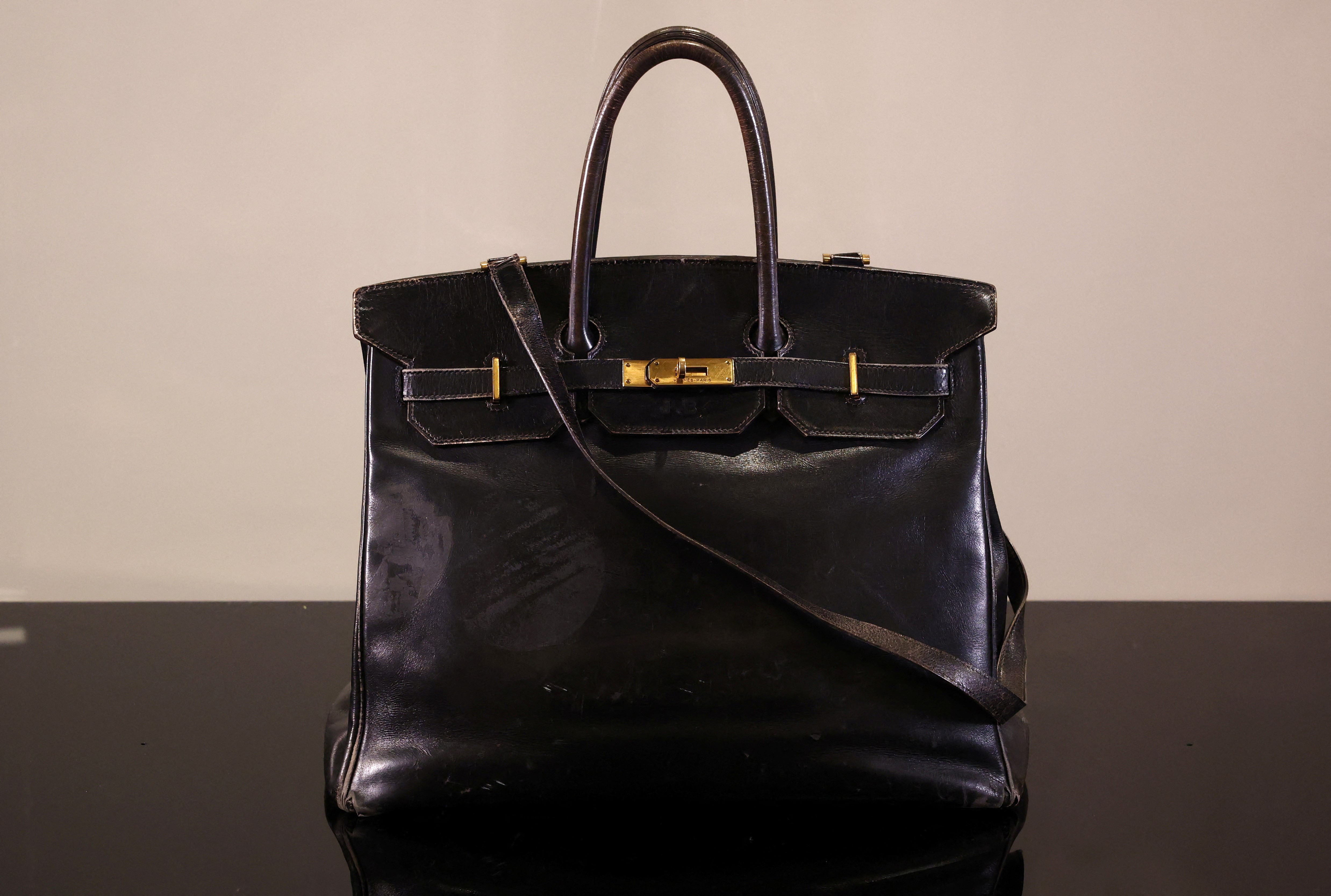 Primeira bolsa Birkin é leiloada por R$ 55 milhões