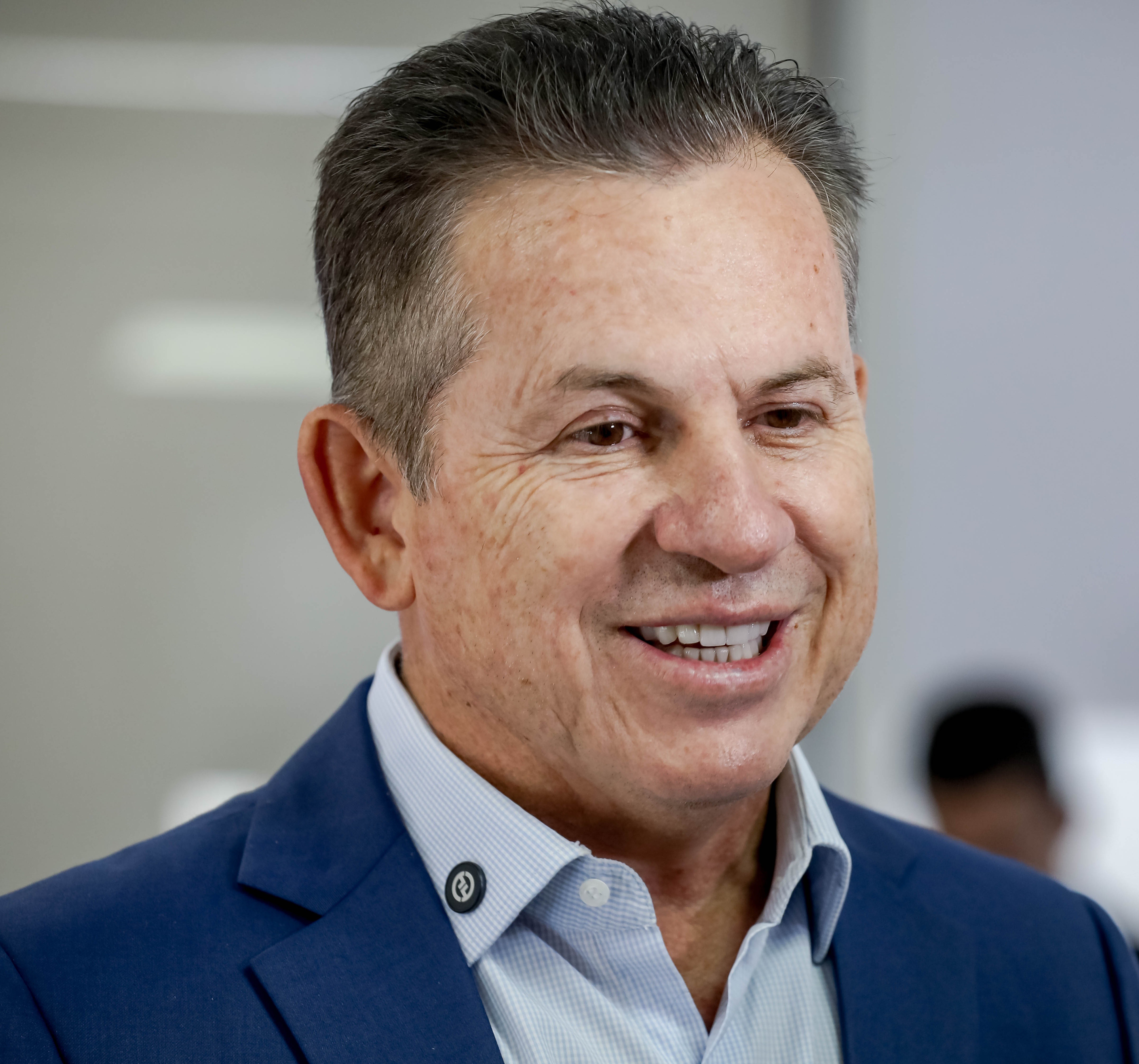 Mauro Mendes se pronuncia sobre ação da PF que investiga acordo de R$ 308 milhões entre MT e a Oi