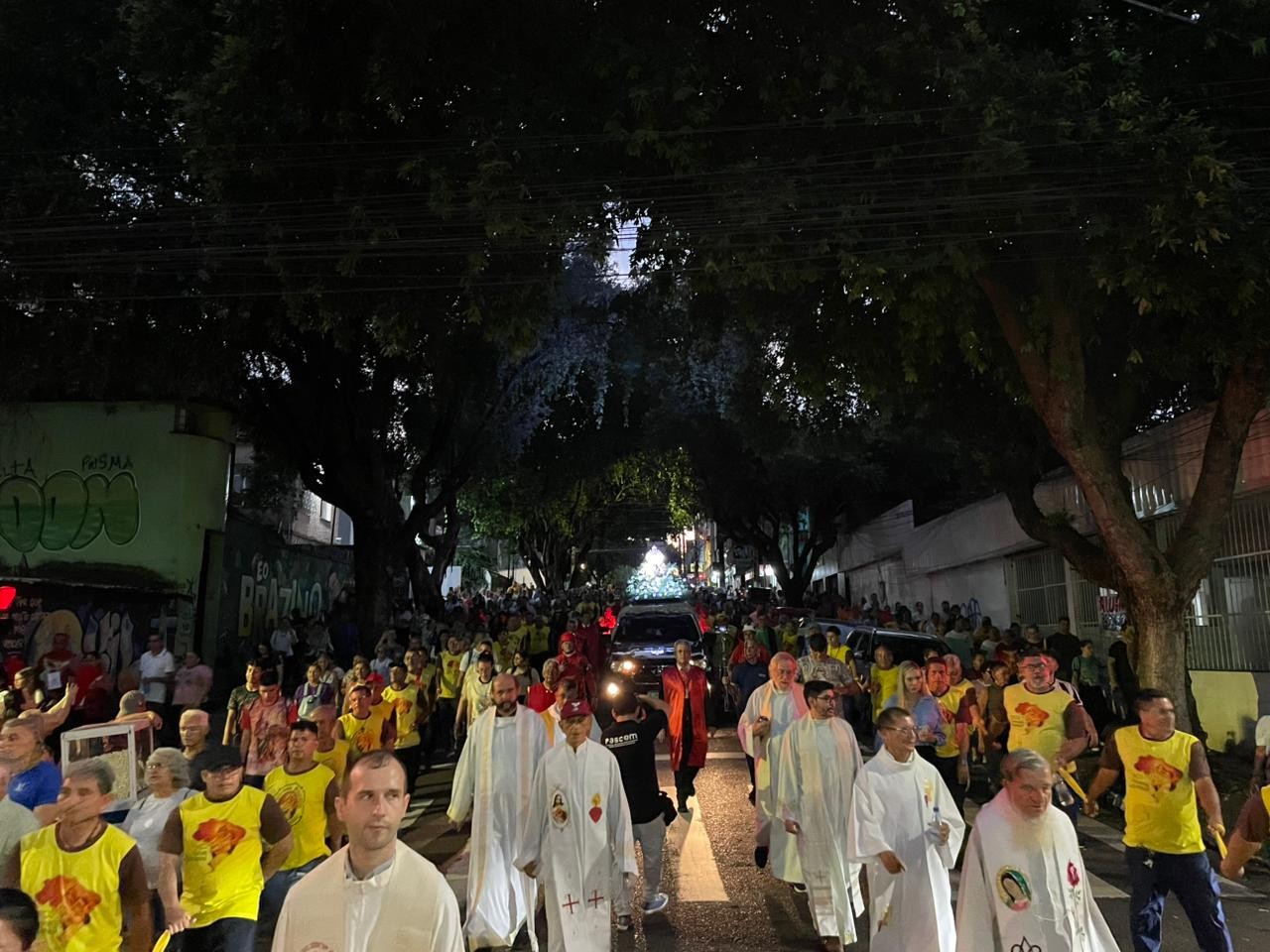 Manaus celebra Corpus Christi com missa campal e procissão pelas ruas do Centro