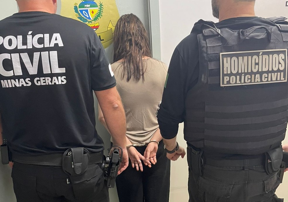 Médica Claudia Soares Alves, presa por sequestrar bebê, foi presa novamente em Goiás — Foto: Polícia Civil/Divulgação