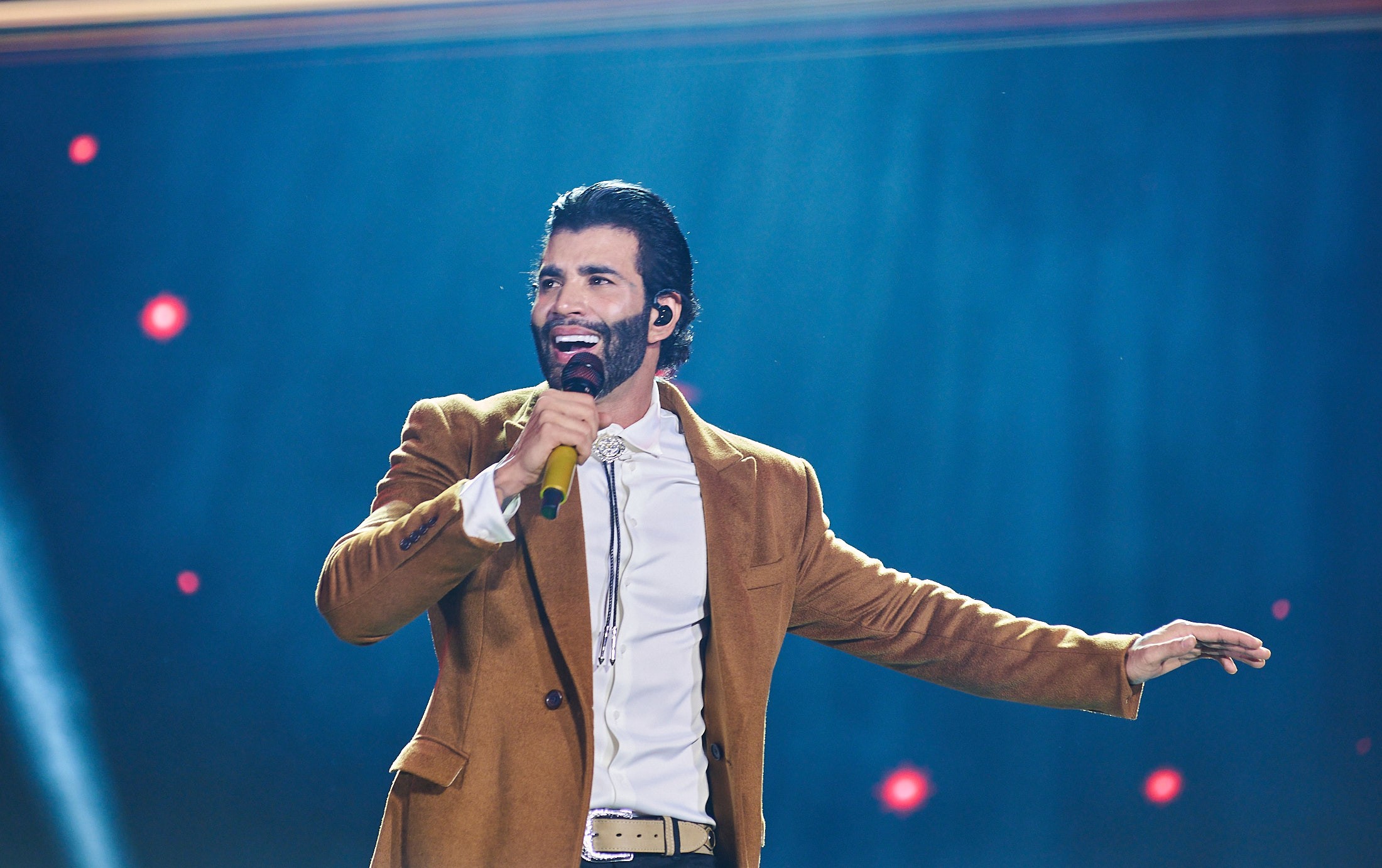 Gusttavo Lima apresenta 'Arraiá do Embaixador' em Lagarto