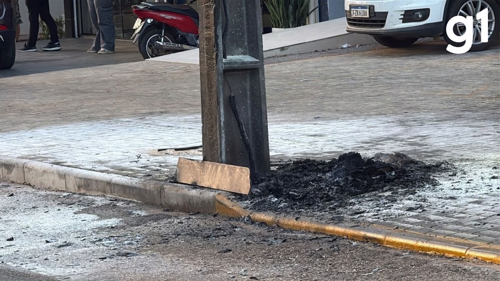 Homem de 34 anos foi atingido por chamas após explosão de transformador em MT. — Foto: Reprodução