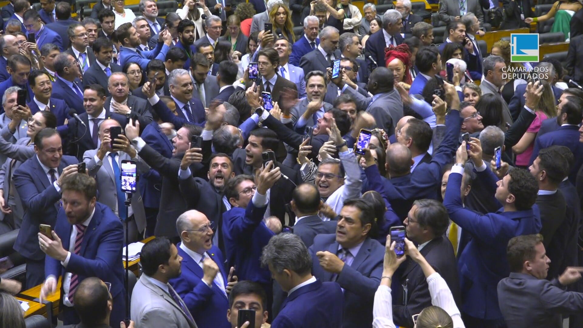 Ao derrubar MP, Centrão buscou reduzir 'gastos eleitorais' de Lula