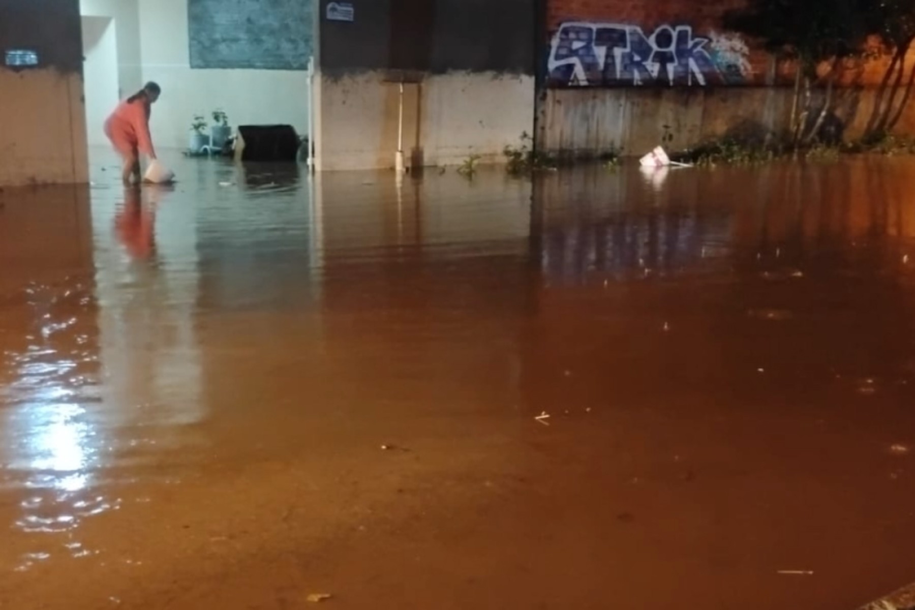Paraná Enfrenta Quarto Dia de Chuvas Intensas com Desalojados