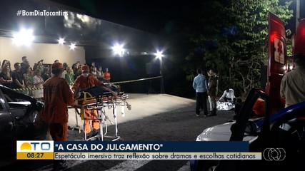 Espetáculo imersivo traz reflexões sobre dramas e escolhas cotidianas