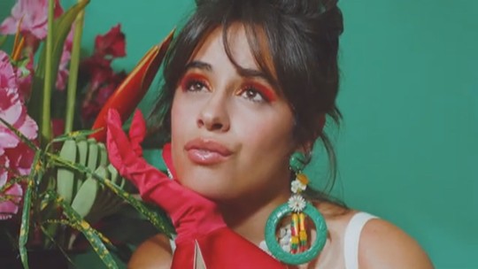 Camila Cabello fala sobre críticas a seu corpo: 'O mundo não quer ver uma mulher real' - Programa: Fantástico 