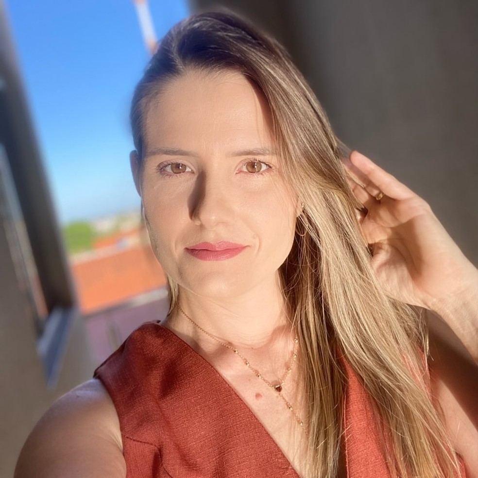 Paula Proença Castela Ribeiro, de 36 anos, morreu em Cuiabá (MT).  — Foto: Reprodução