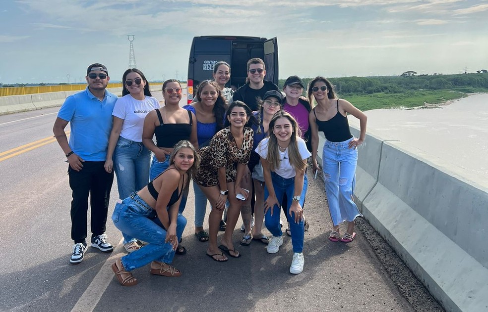 Trabalhadores foram recompensados após baterem metas na Black Friday — Foto: Arquivo pessoal