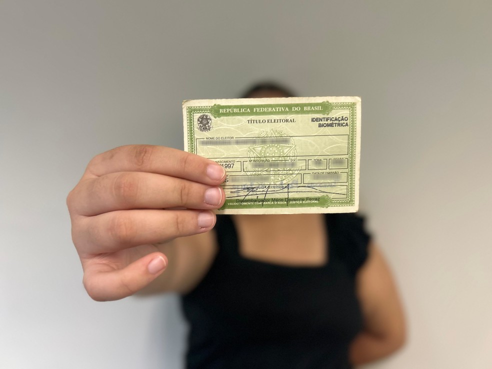Título de eleitor pode ser regularizado até o dia 19 de maio. — Foto: Bruna Bonfim/g1