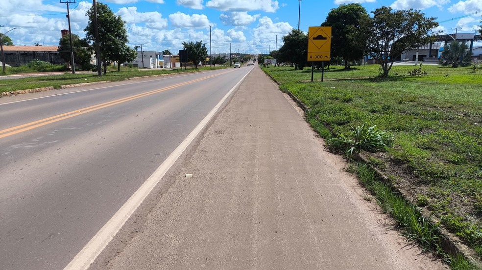 Trecho da BR-163 em Mato Grosso — Foto: Bruno Bortolozo/TVCA