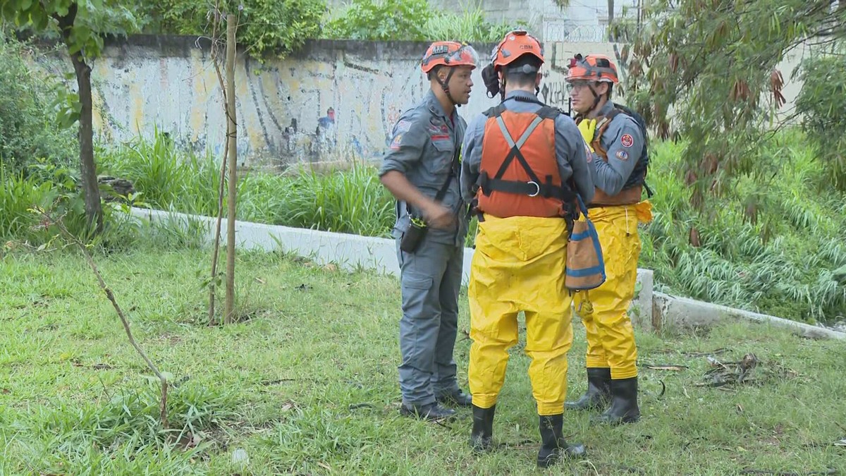 Bombeiros Retomam Neste Domingo Buscas Por Homem Que Desapareceu Após Ser Levado Por Enxurrada 