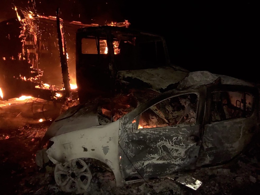 Estudante de medicina morre após batida entre carro e caminhão no sul da Bahia — Foto: Reprodução/Redes Sociais