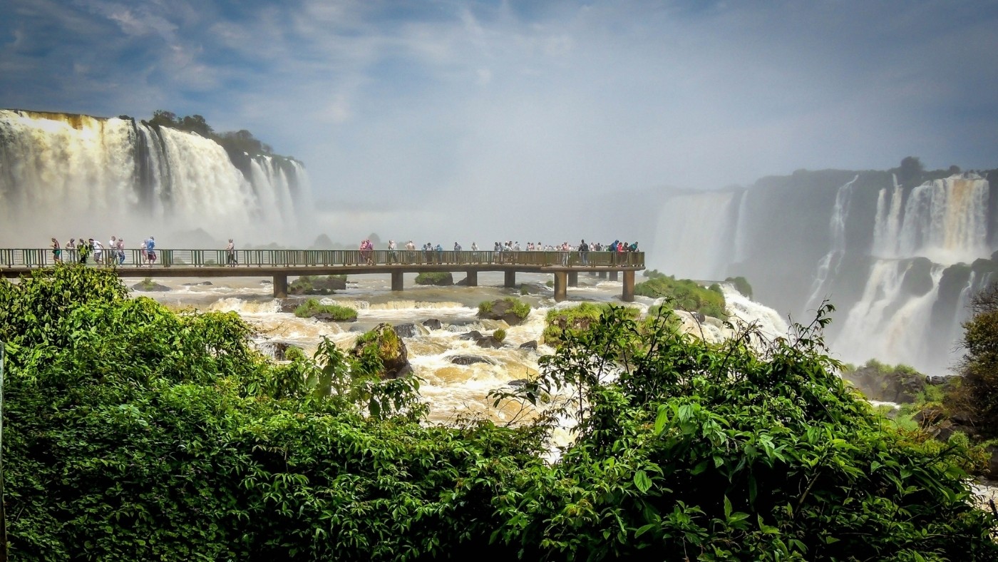 Investir em imóveis para locação por temporada em Foz do Iguaçu