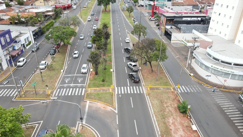 1 de 3
Pol&iacute;cia Federal abre inqu&eacute;rito para investigar tiro contra manifestante durante carreata pr&oacute;-Lula em Bauru &mdash; Foto: Pol&iacute;cia Federal/Divulga&ccedil;&atilde;o