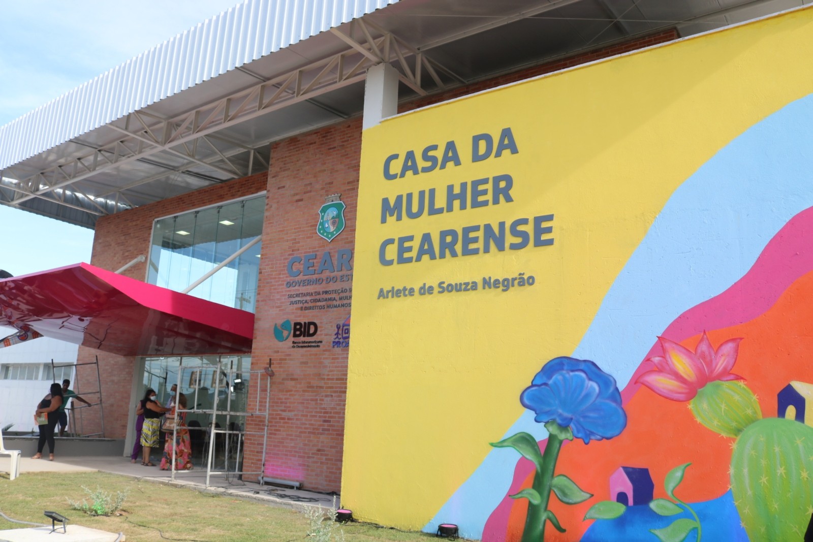 Suspeito de importunar adolescente de 14 anos em show no Ceará é preso antes de fugir em voo