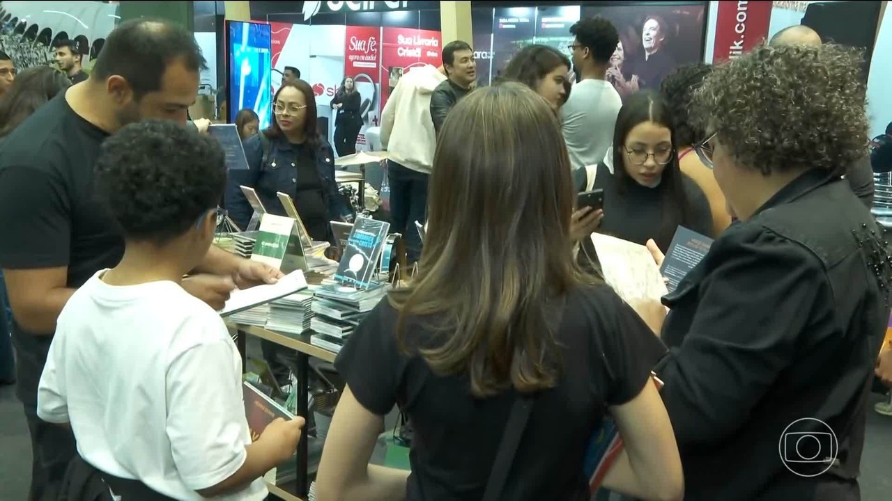 Expo Cristã, maior feira cristã do mundo atrai uma multidão em São Paulo