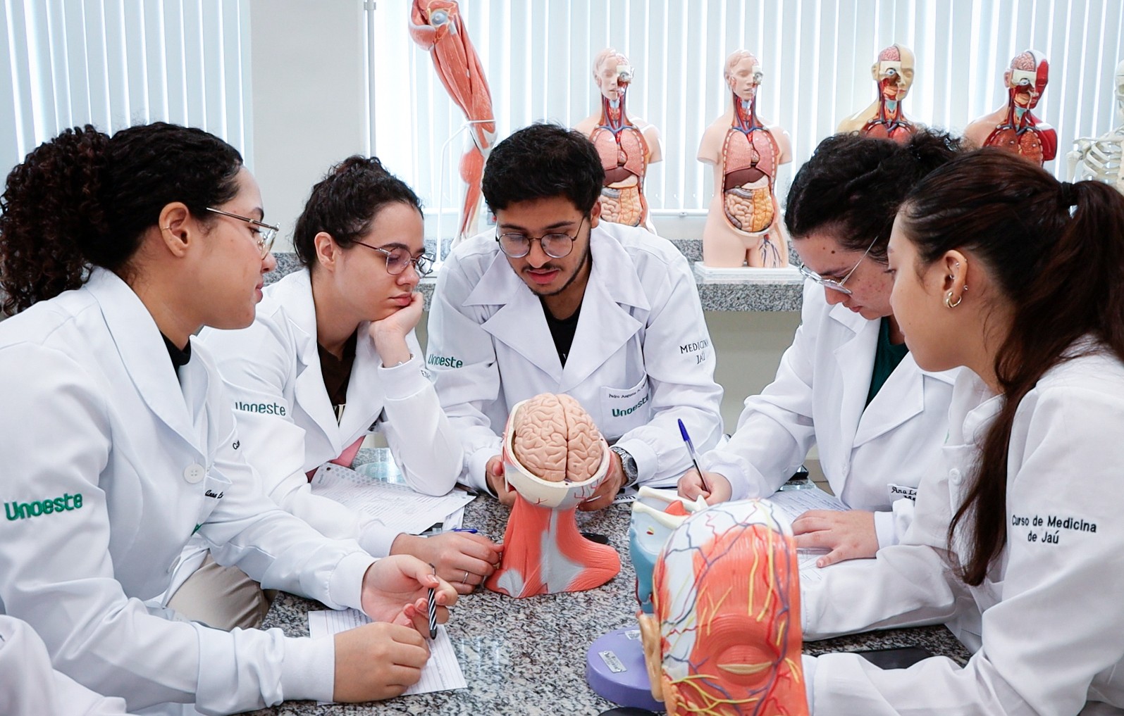 Medicina em Jaú atrai estudantes por transferência externa e nova graduação