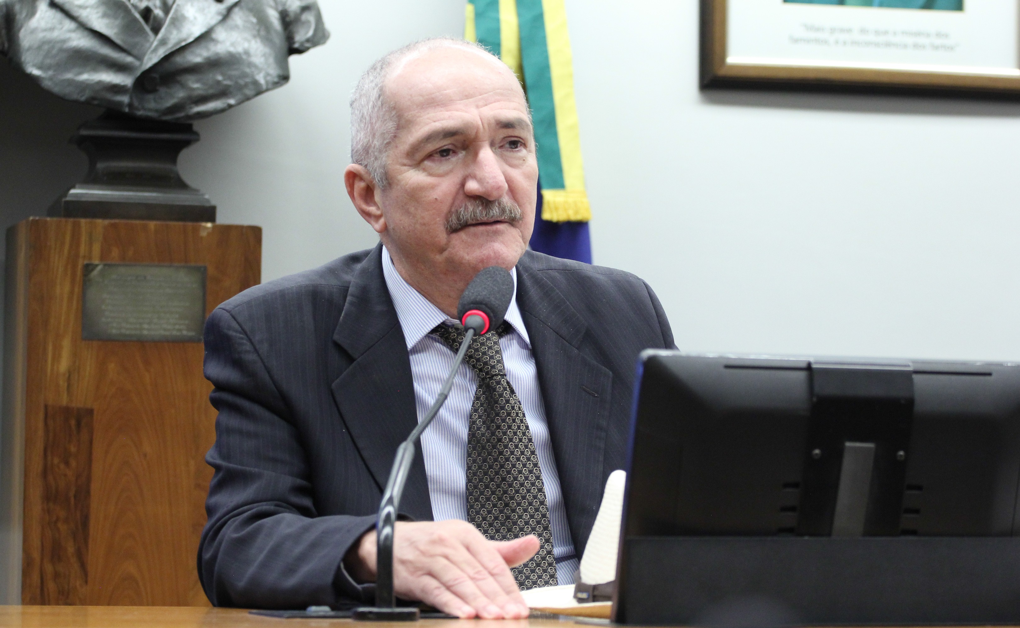 Justiça eleitoral oficializa expulsão de Aldo Rebelo do Democracia Cristã