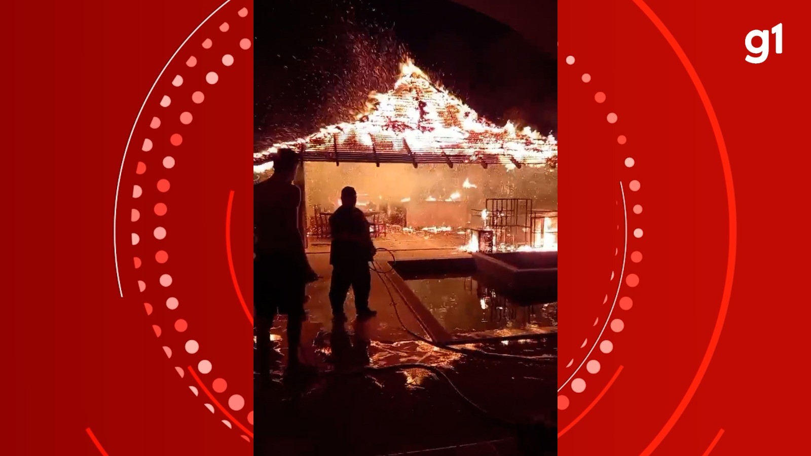 Incêndio de grandes proporções atinge casa na Bahia