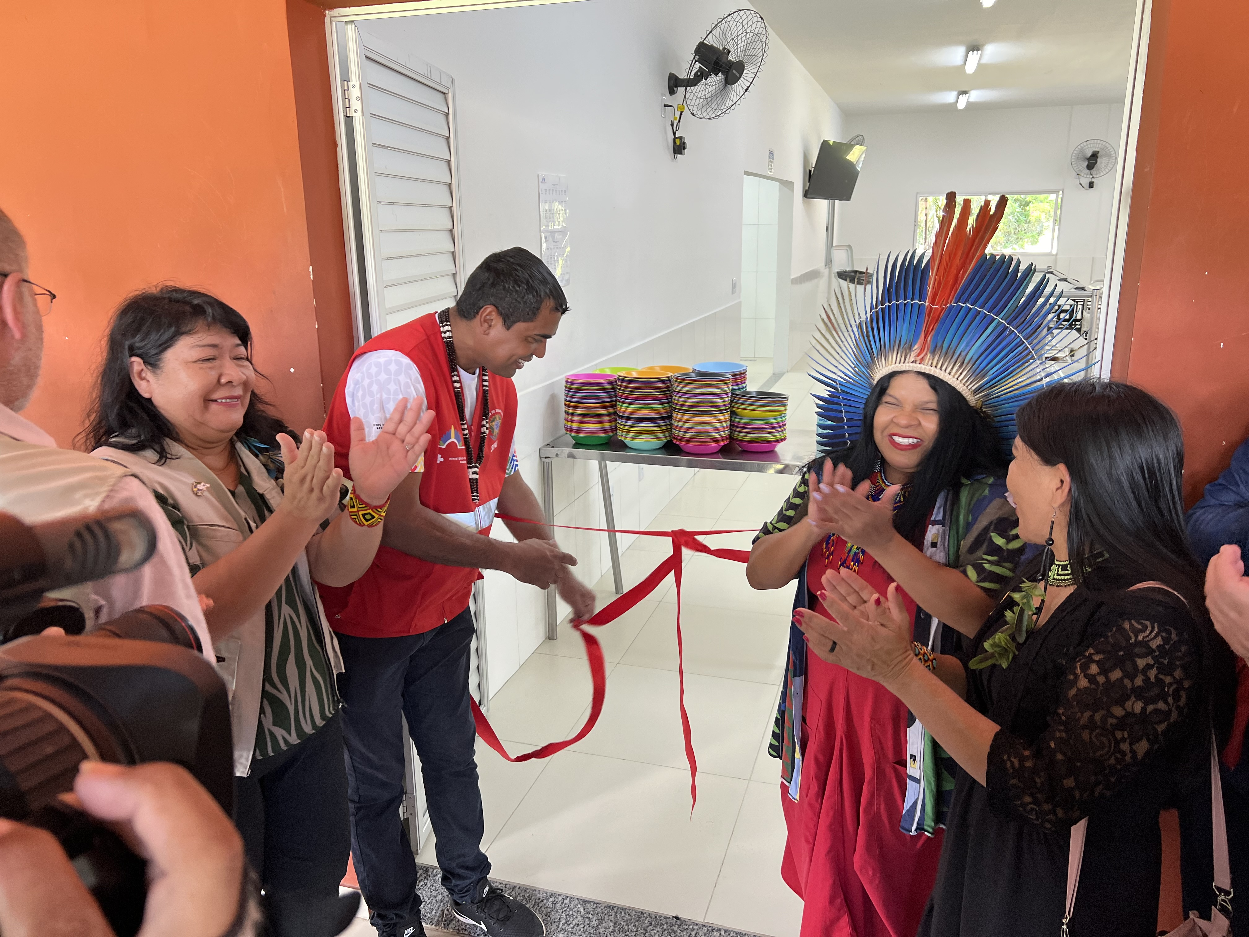 Refeitório de R$ 2 milhões é inaugurado e deve atender mais de 500 indígenas na Casai Yanomami