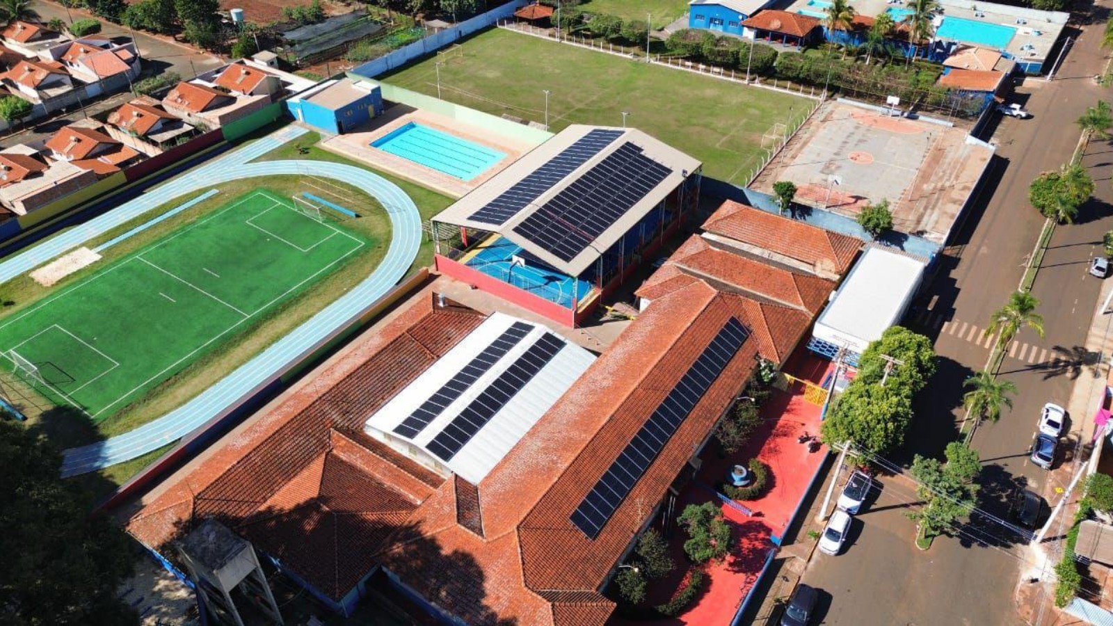 Jaborandi adota energia solar e prevê economia de R$ 300 mil ao ano
