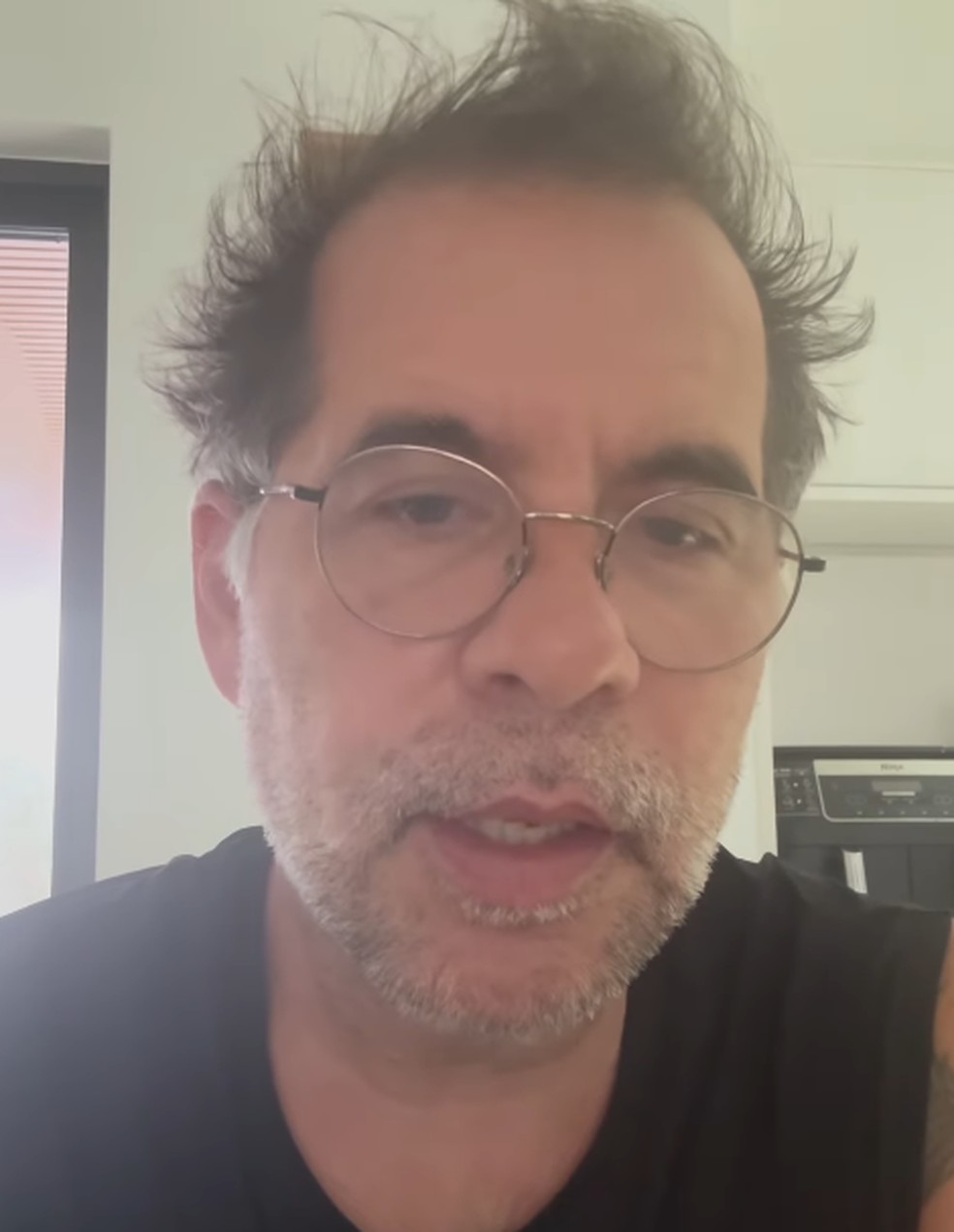 Leandro Hassum fala sobre furacão Milton na Flórida — Foto: Reprodução/Instagram