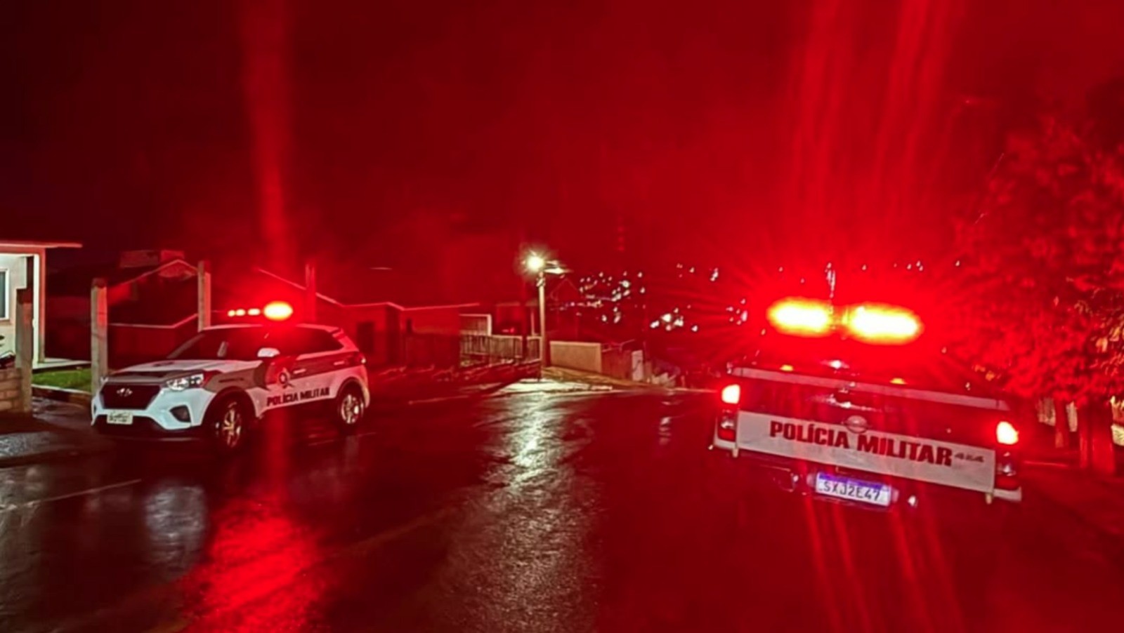 Menino de 9 anos é atacado por pitbull em SC e sofre graves lesões na perna; tutor foi preso