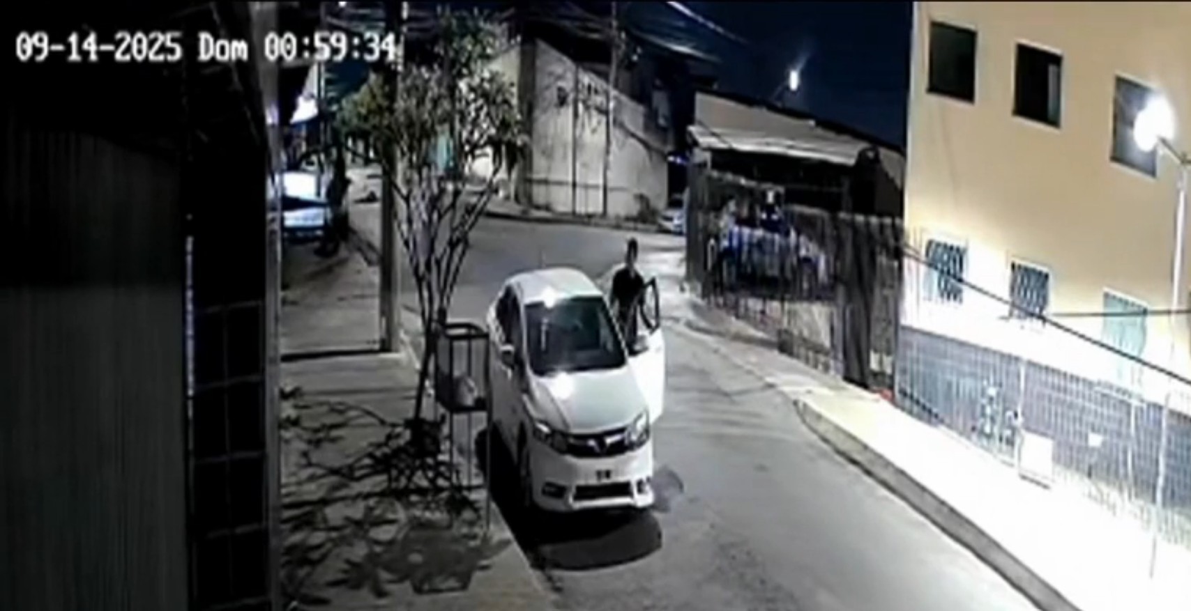 Vídeo mostra PM empurrando sem-teto no chão após atropelamento e fugindo sem prestar socorro; vítima morreu 