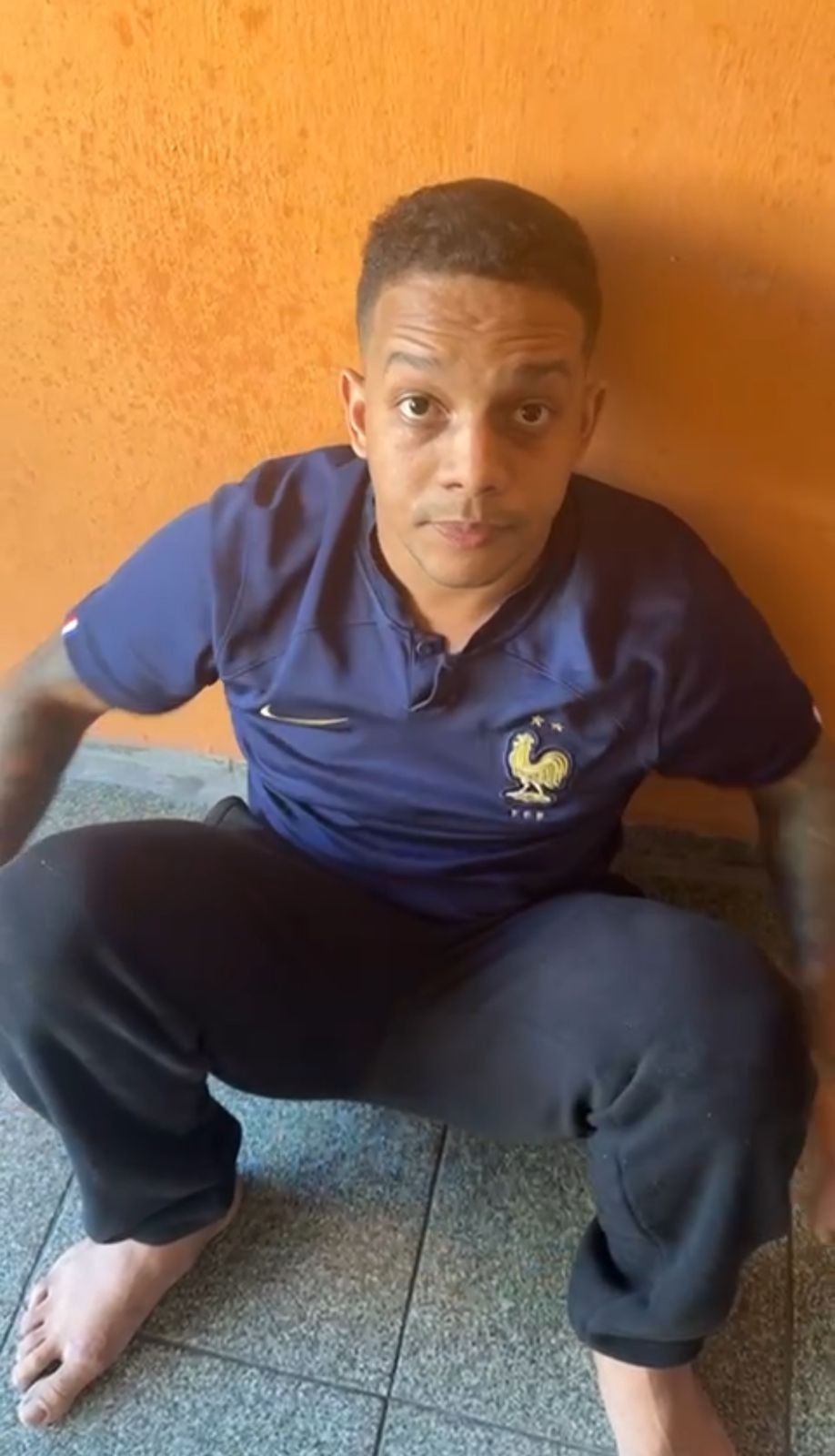 Chefe do tráfico preso no Rio treinava para tiroteios em esteira com colete e fuzil; vídeo