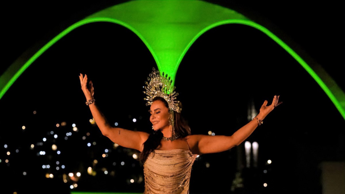 Paolla Oliveira é a nova rainha da Imperatriz Leopoldinense: ‘O Carnaval tá no meu corpo’