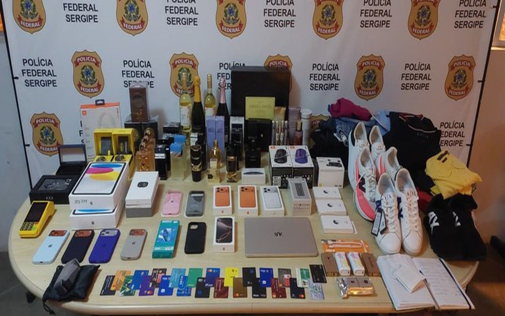 Duas pessoas são presas com produtos sem nota fiscal Aeroporto de Aracaju