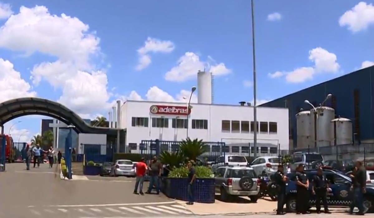 Justiça determina que fábrica de Vinhedo cumpra medidas de segurança após incêndio que matou 3 funcionários em 2023