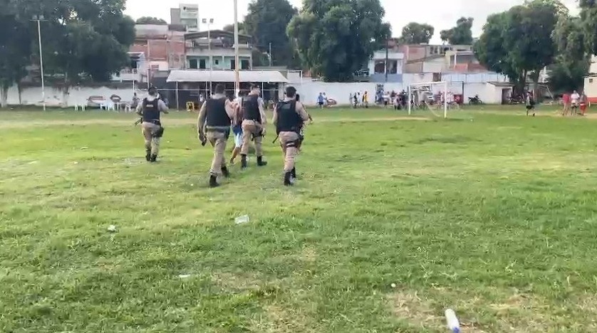 Final do Campeonato Distrital termina em pancadaria e prisão em Governador Valadares 