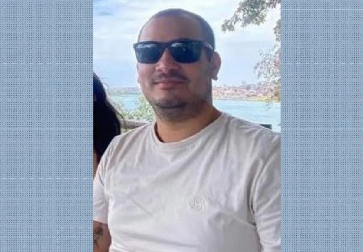 Suspeito de ser mandante do assassinato de coordenador do CRB se entrega à polícia em Maceió
