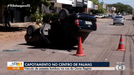 Carro capota após ser atingido por outro veículo na região norte de Palmas