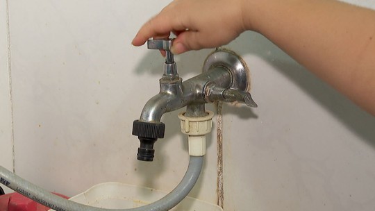 Moradores de Matias Olímpio estão mais de 20 dias sem abastecimento de água após vazamento em adutora
