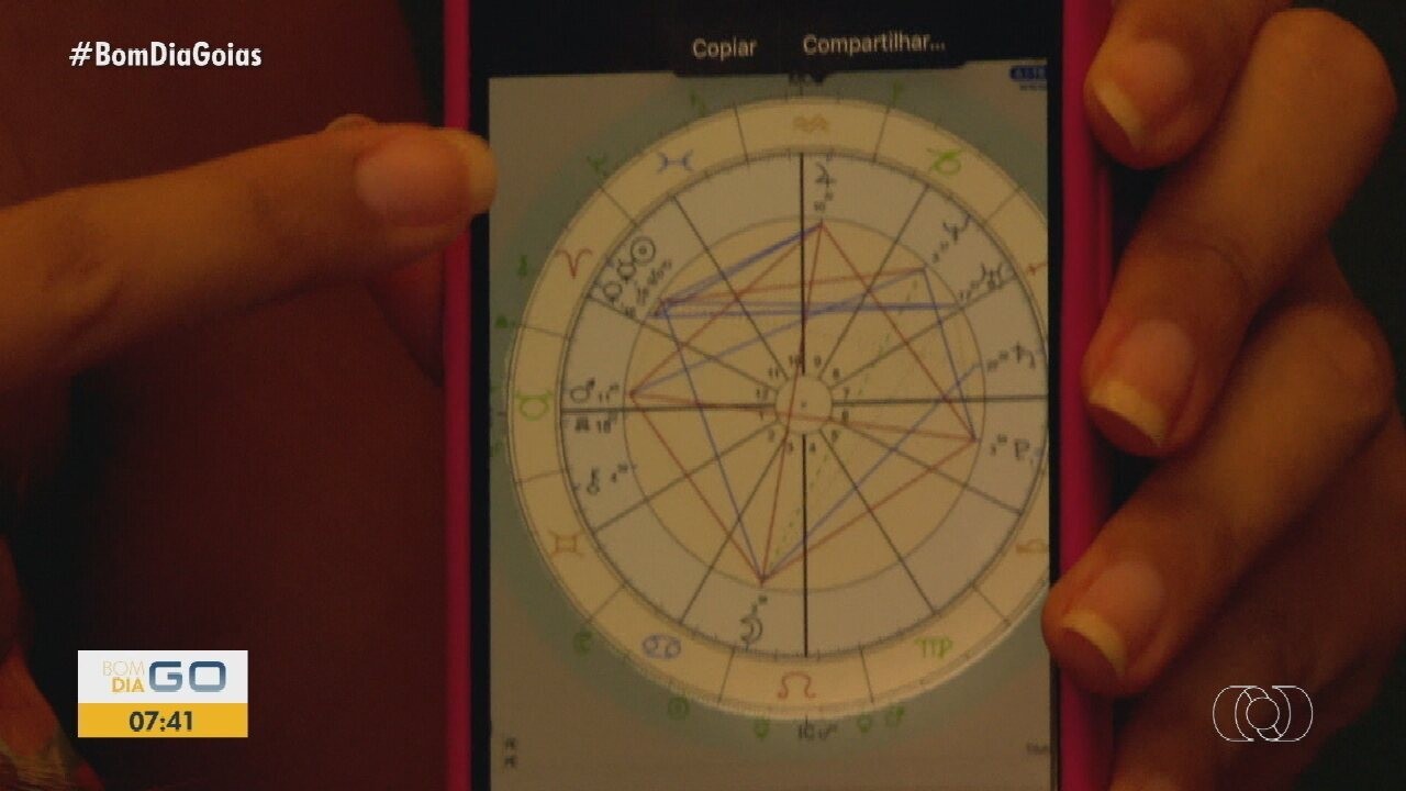 Três em cada 10 norte-americanos consultam astrologia, tarô ou videntes, aponta pesquisa