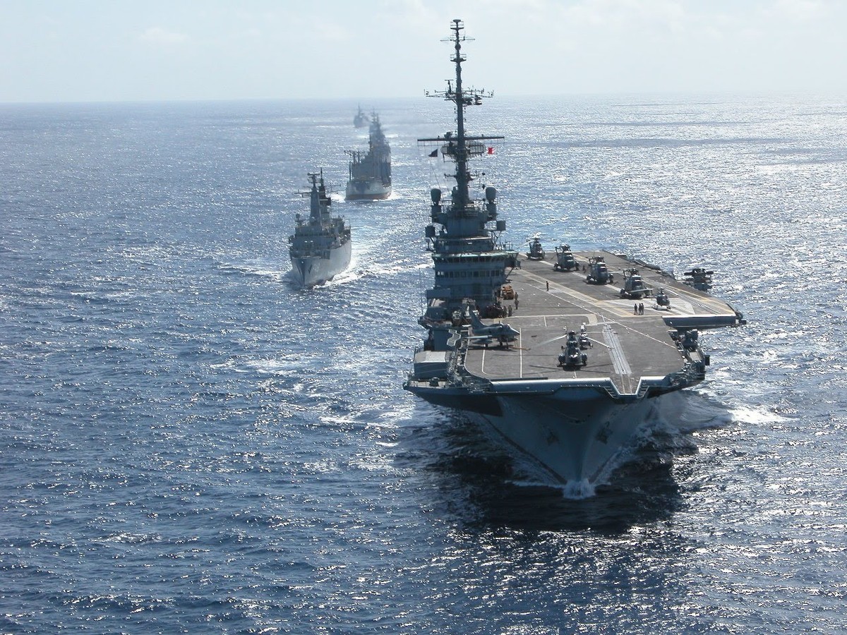 Conheça o Centro de Jogos de Guerra da Marinha do Brasil - Poder Naval