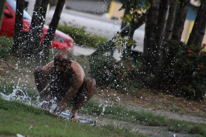 Laboratório artístico oferece bolsa de R$ 850 para jovens da periferia em Manaus; saiba como se inscrever