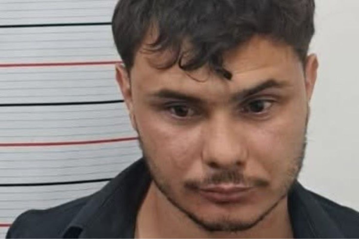 Gerente demitido após o caso e relacionamento de 6 anos: quem é o homem que arrancou parte da orelha da namorada 