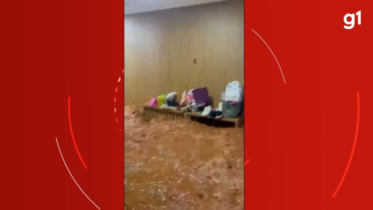 Pânico em Valparaíso de Goiás: Enxurrada invade apartamento e causa desespero em crianças