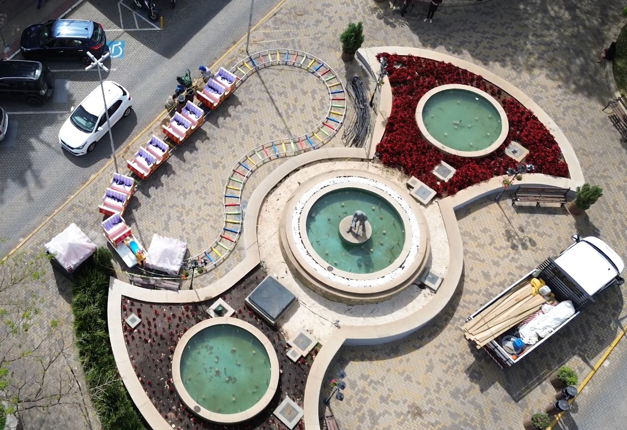 Extrema se transforma em 
espetáculo de luzes e encantos no Natal