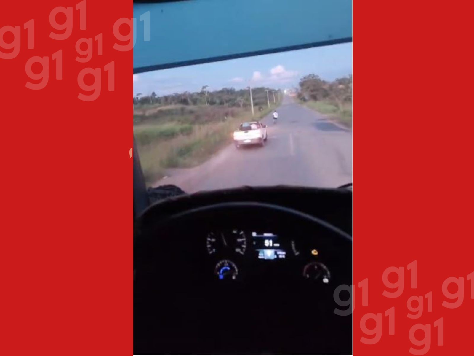 VÍDEO: Adolescente é atropelado enquanto andava de bicicleta em rodovia do Acre