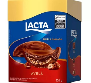 Ovo chocolate ao leite com recheio de avelã Lacta Tripla Camada 320g