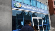 Foto: Congresso derrubou regra que exigia autorização anual para descontos em aposentadorias e pensões do INSS